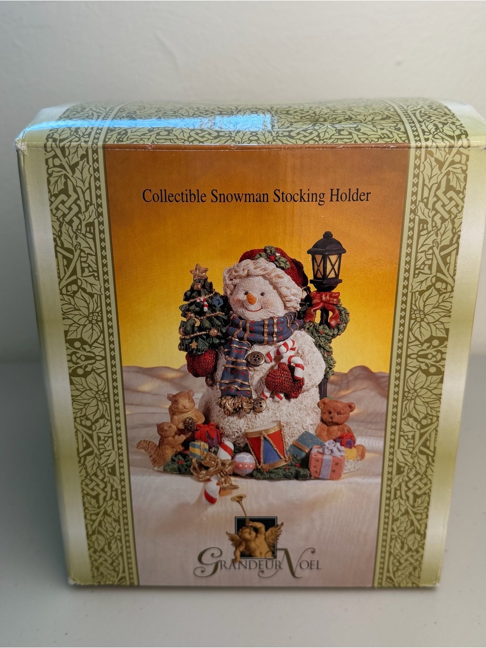 Grandeur Noel Collectible Snowman Stocking Holder Heavy Resin Christmas Vintage